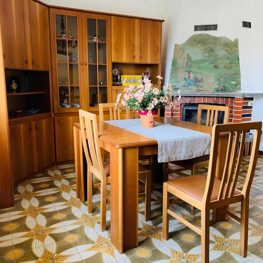 Casavacanze Sottocolle Valmorea المظهر الخارجي الصورة